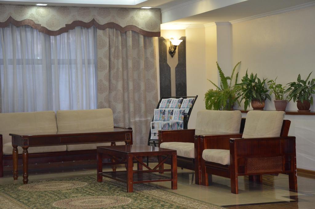 Dostyk Hotel Çimkent Dış mekan fotoğraf